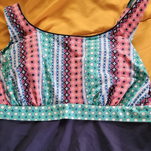 Lands End Dresskini 20W Swim Dress without the bottoms - Picture 4 of 8